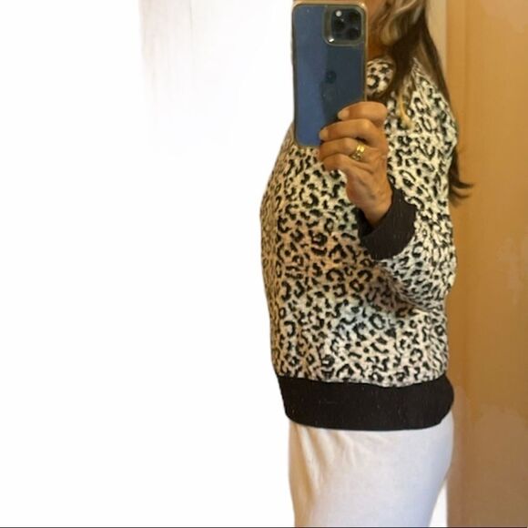 3/$25 MAURICES Animal Print Cheetah Sweater.Size M - Picture 3 of 8